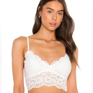 MINA Lisa Scallop Lace Smocked Cami V-neckline Bralette in Ivory